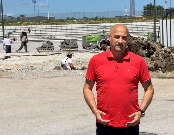 15. jun je prošao, a bazeni nisu otvoreni – ko će odgvovarati za još jedno probijanje roka?